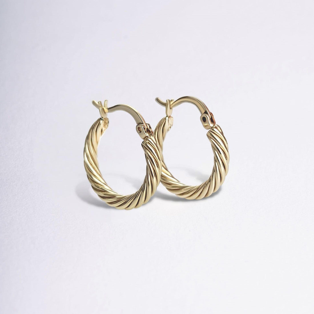 boucles-carlota-creoles-torsadees-or-18k-portees